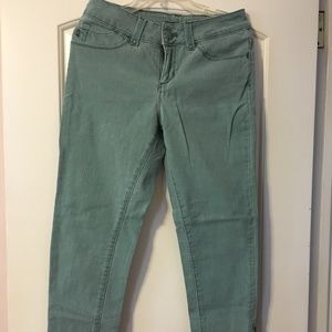 Light Green Lee (Shapetastic) Jeans Size 6
